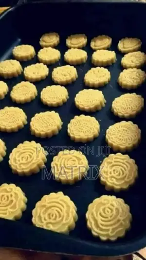 Generator Rex Hand Press Moon Cake Mould