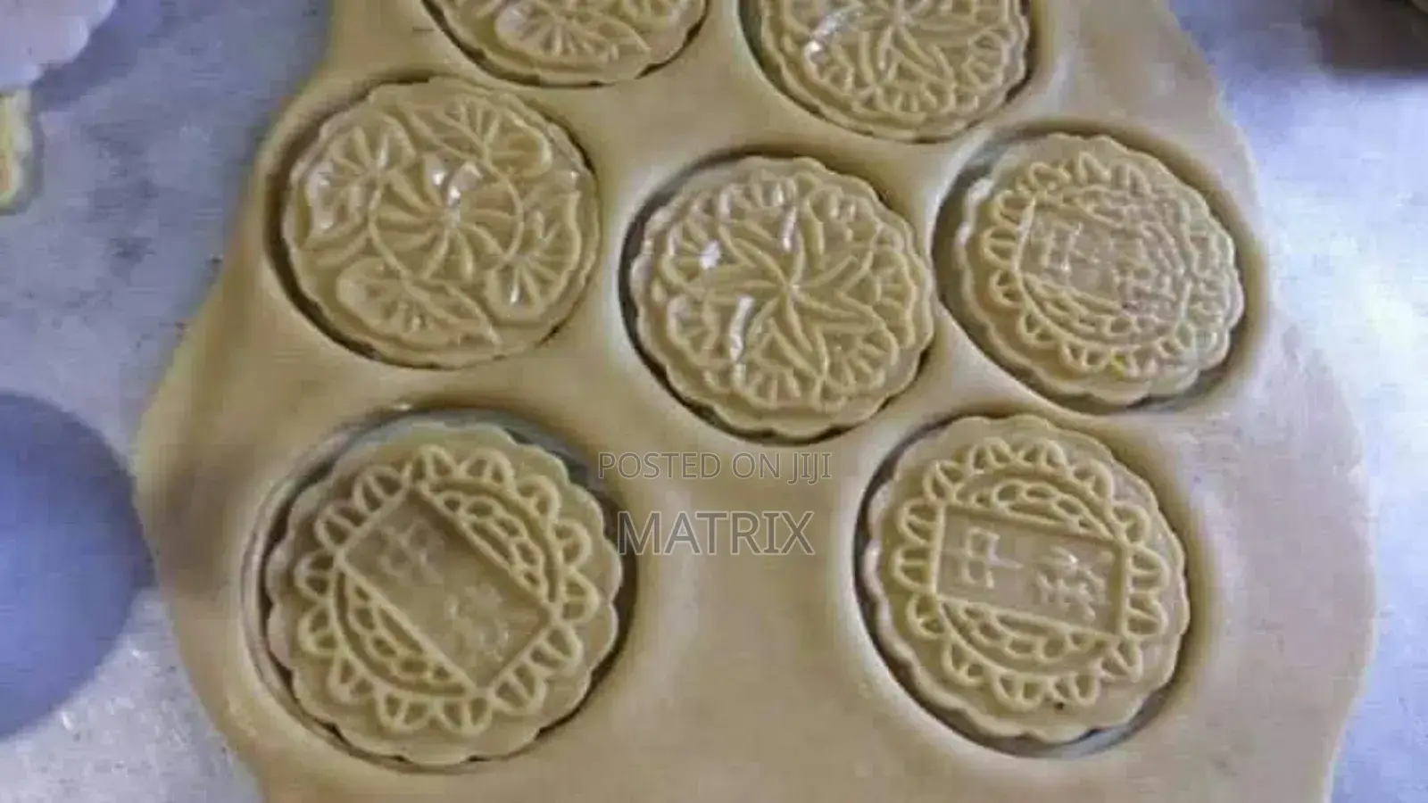 Generator Rex Hand Press Moon Cake Mould