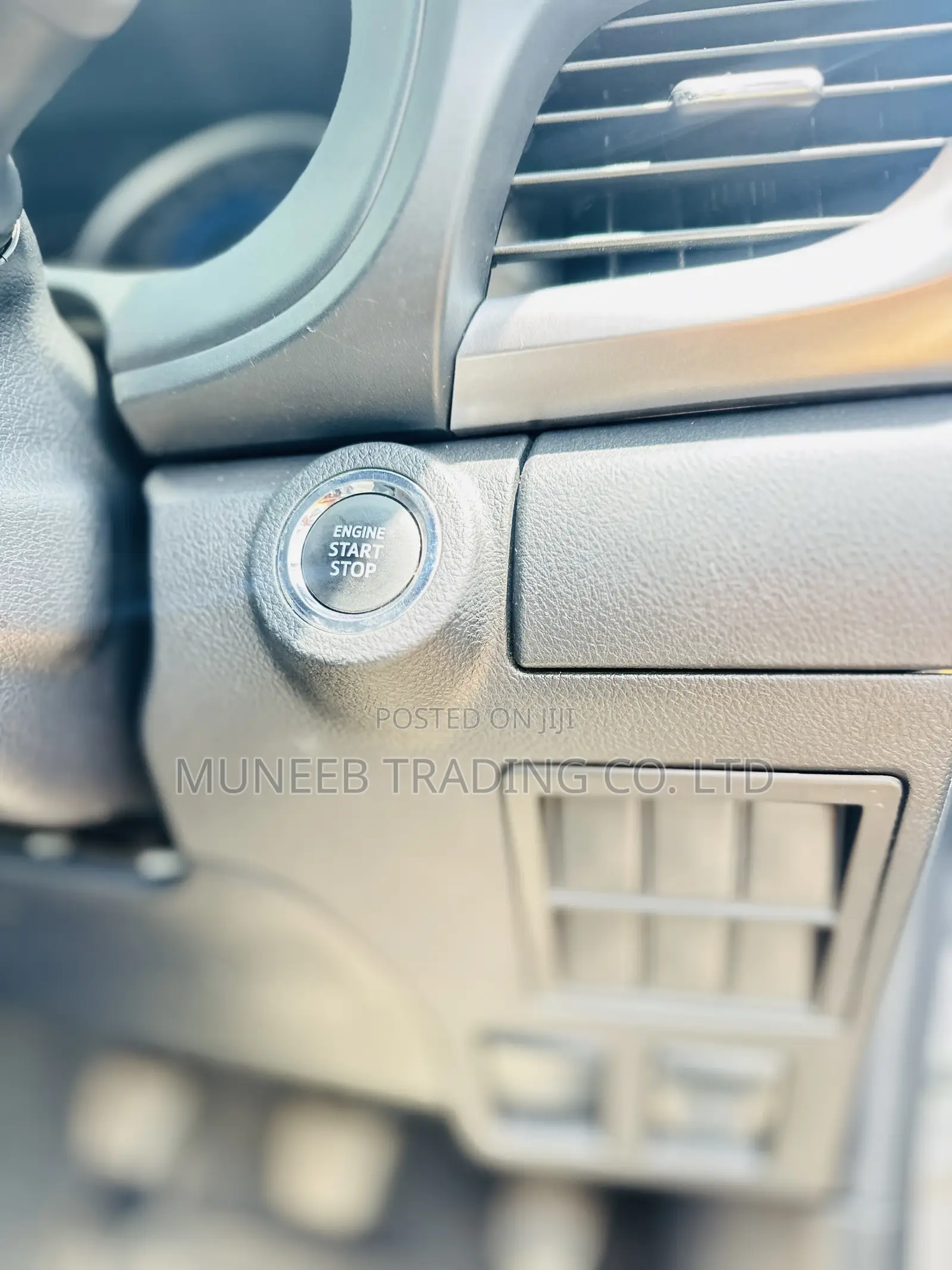 Toyota Hilux Revo Double Cab Deisel 2.8 AWD 2019 Silver