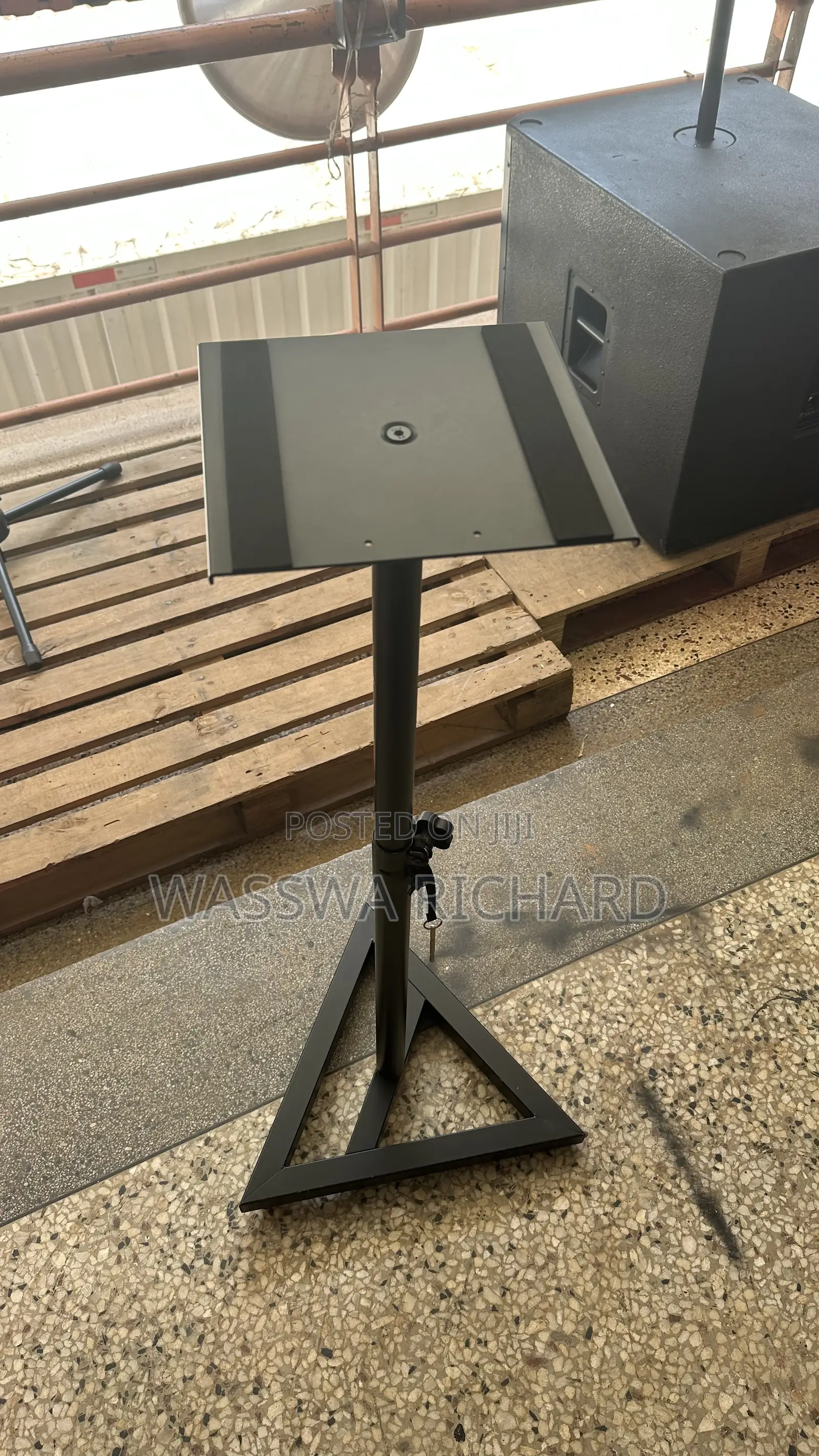Monitor Speaker Stand