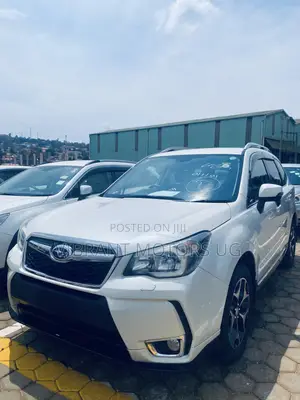 Subaru Forester 2.0XT Premium 4dr SUV AWD (2.0L 4cyl Turbo CVT) 2014
