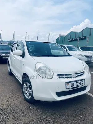 Toyota Passo 2011 White