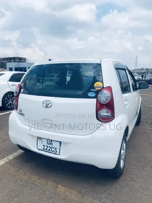 Toyota Passo 2011 White