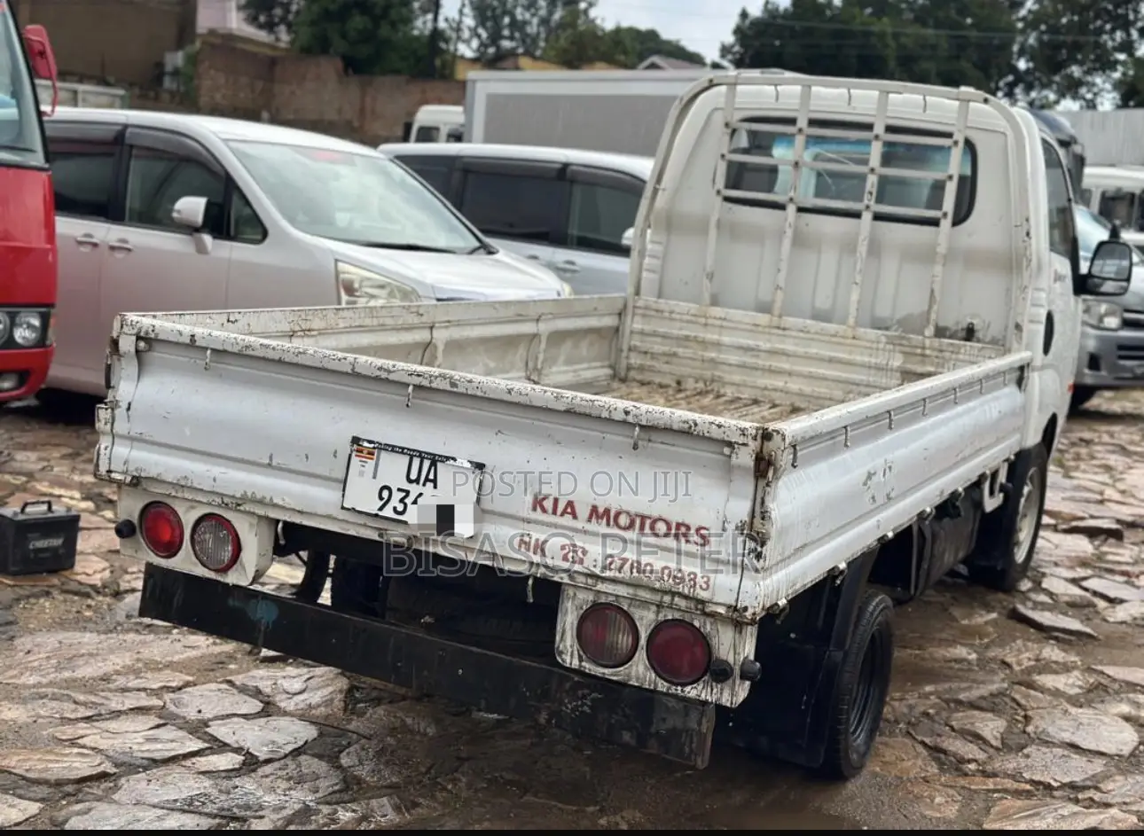 Kia K4 2025 White