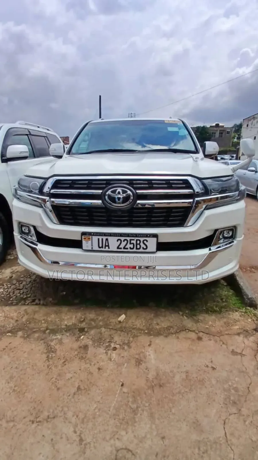 Toyota Land Cruiser 2013 White