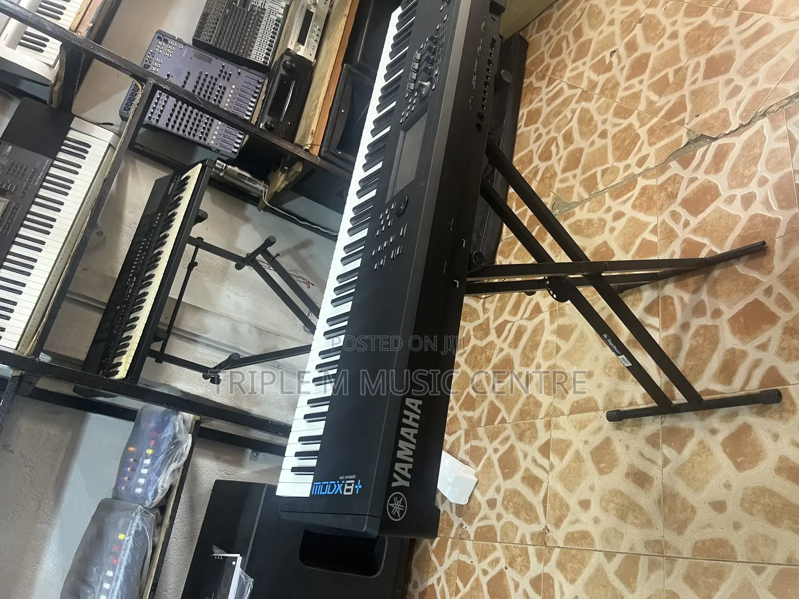 Yamaha Modex 8+