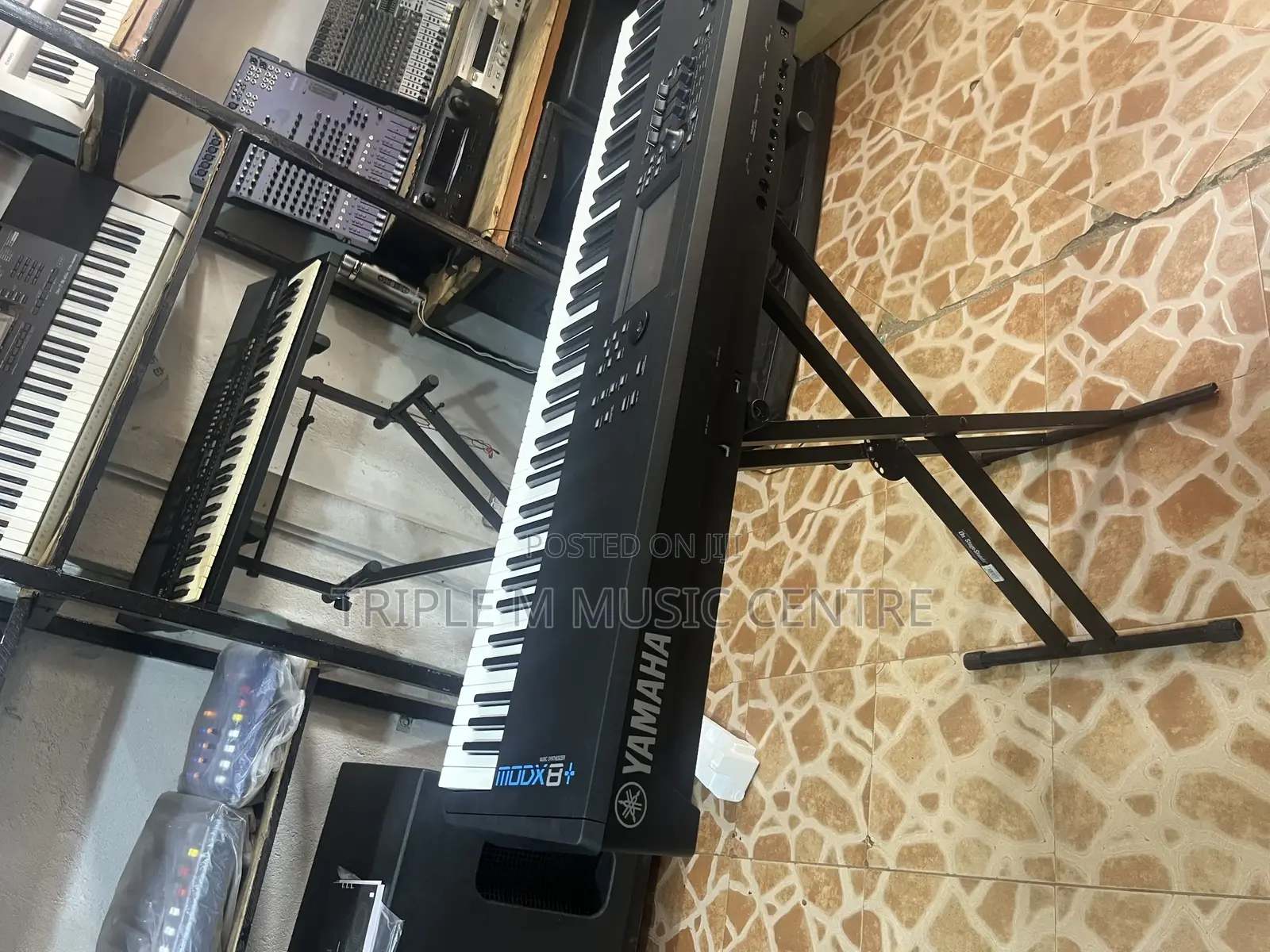 Yamaha Modex 8+