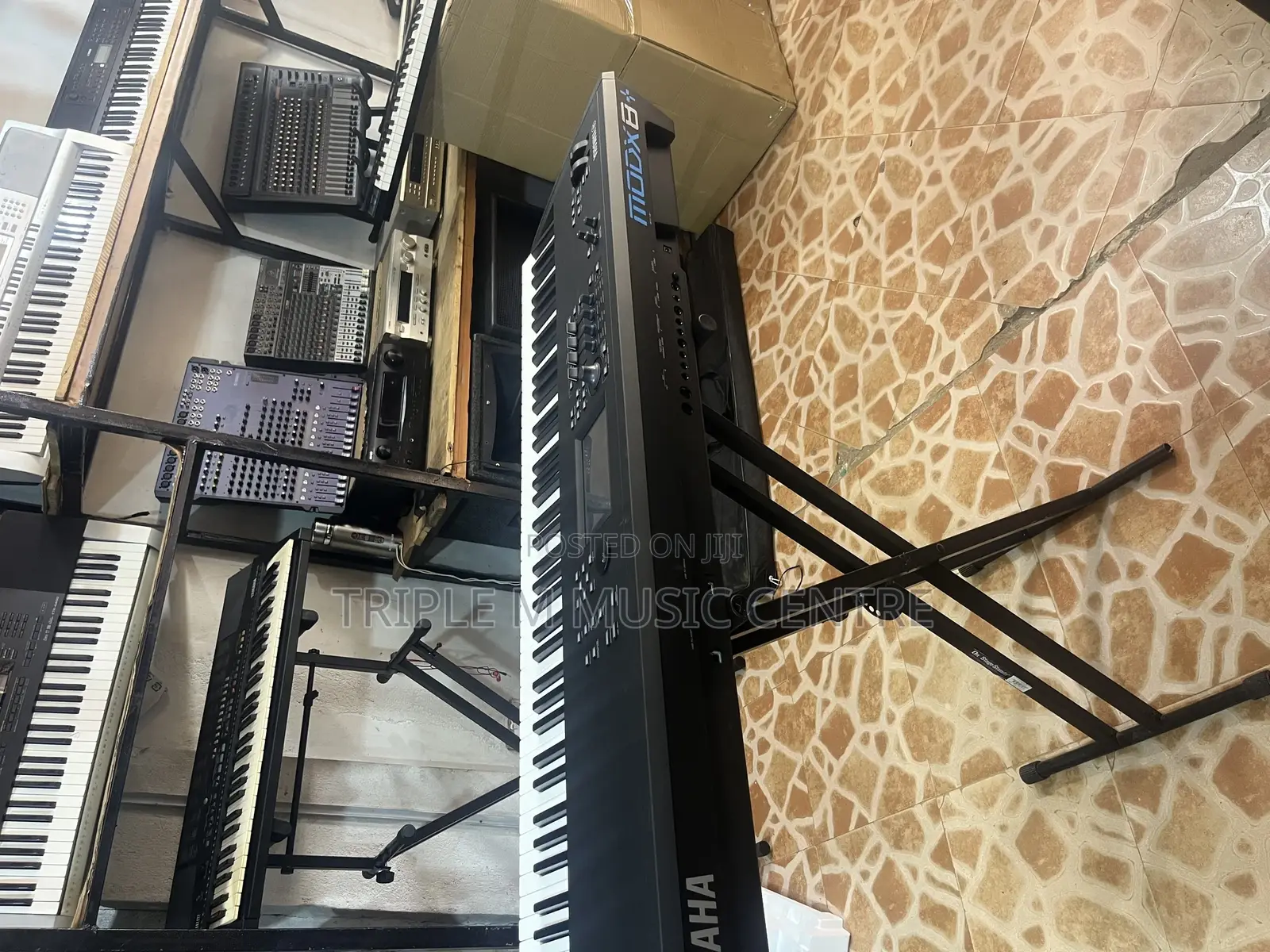 Yamaha Modex 8+