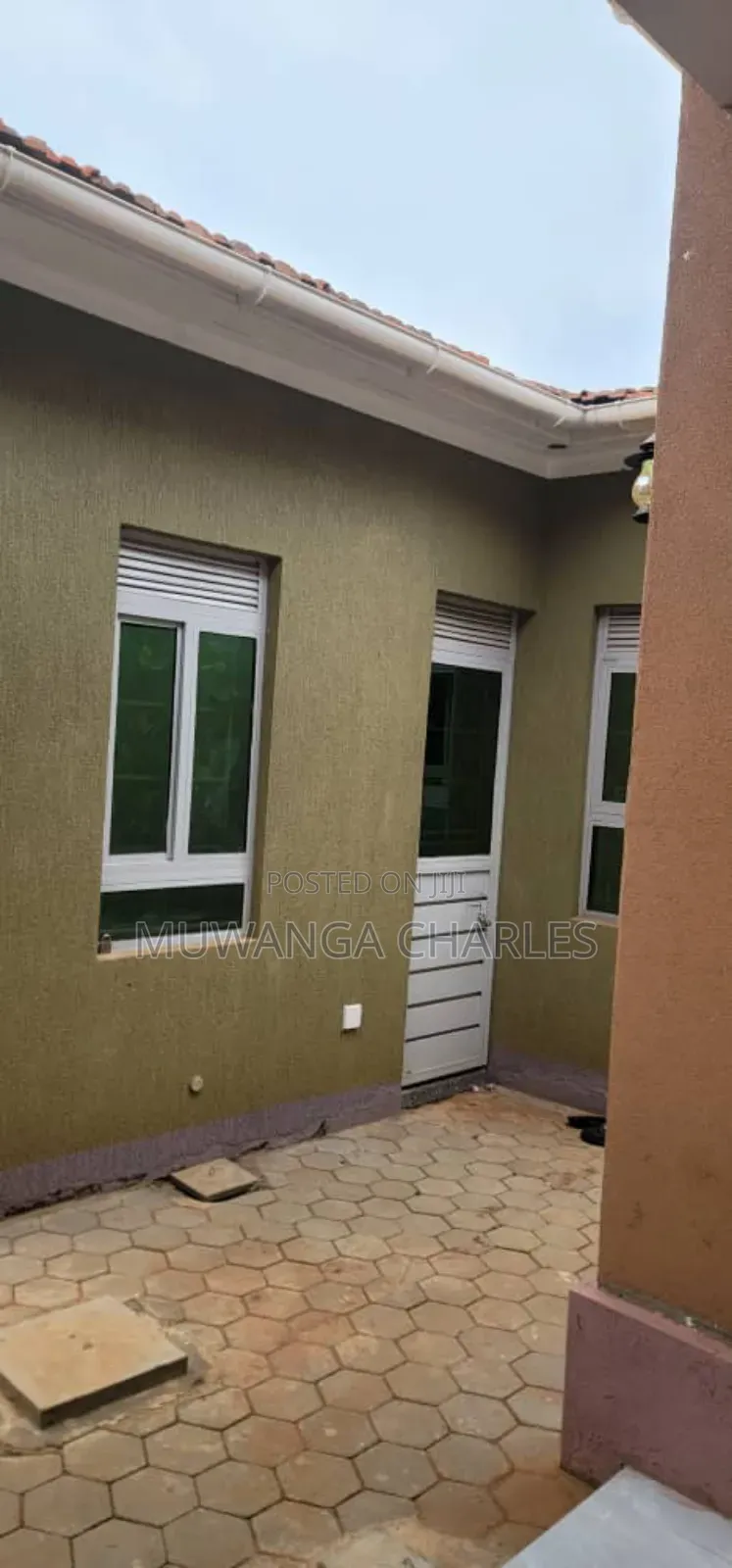 4bdrm Bungalow in Fs Properties Ltd, Kira for sale