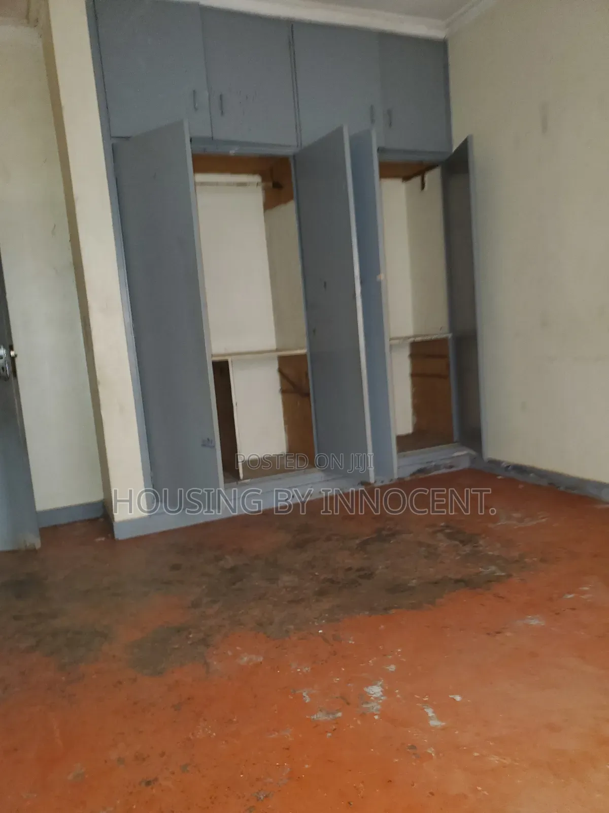 3bdrm Bungalow in Upper Mawanda Road, Central Division for rent