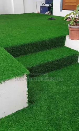 Artificial Grass Carpets Available for Kids Play Area