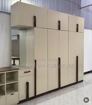 The Best /Wardrobe /in Kampala /Uganda Available /Wardrobe Furniture/