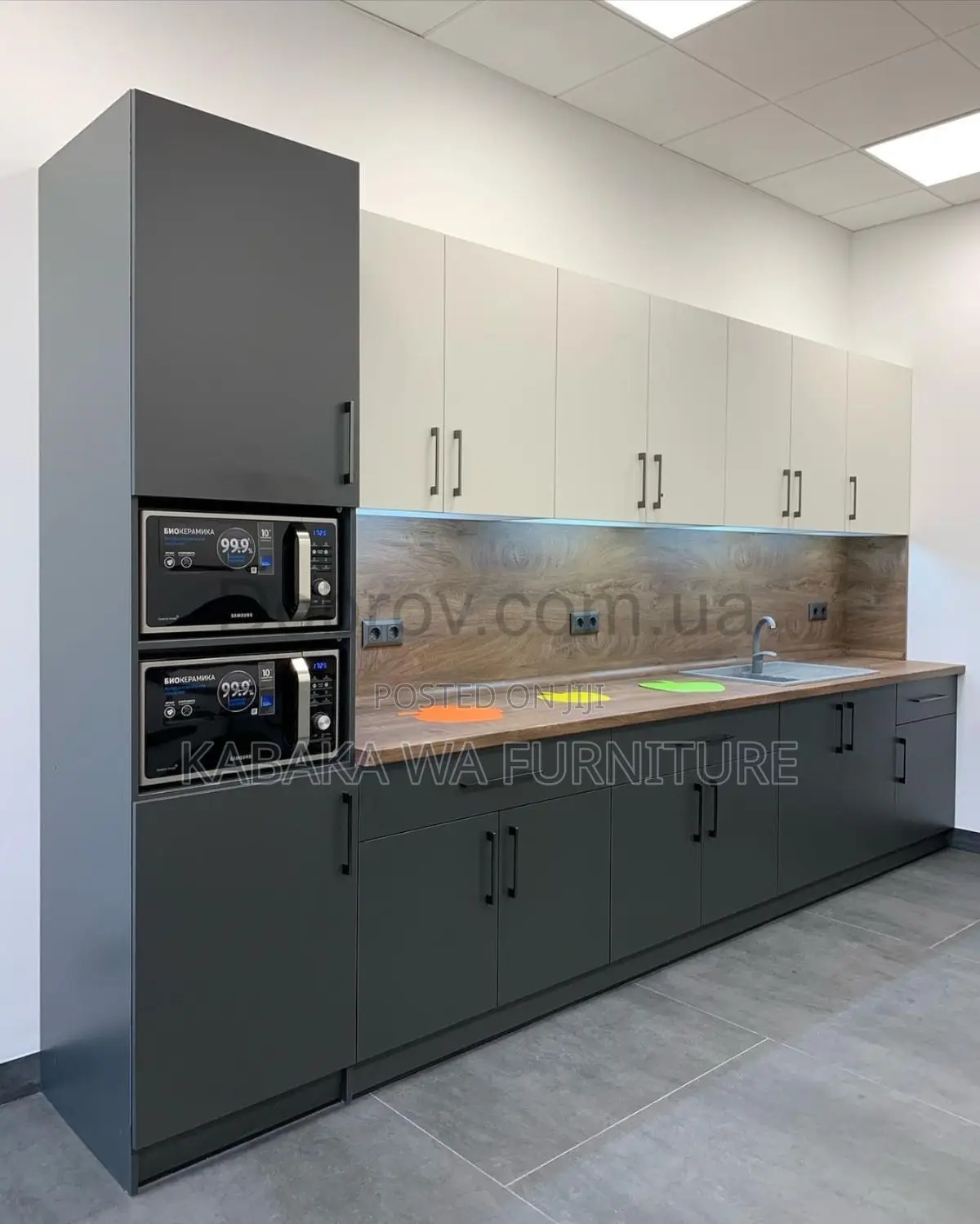 Linving Room So Good  Kitchen/ Cabinets Kitchen /Cabinets  /