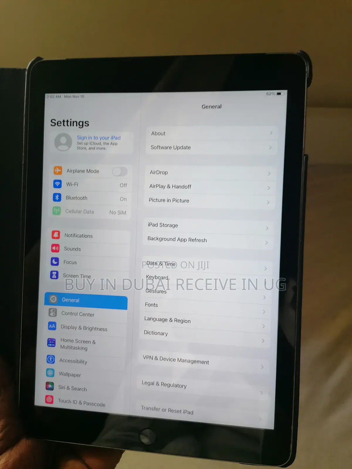 Apple iPad 5 (2022) 4 GB Silver