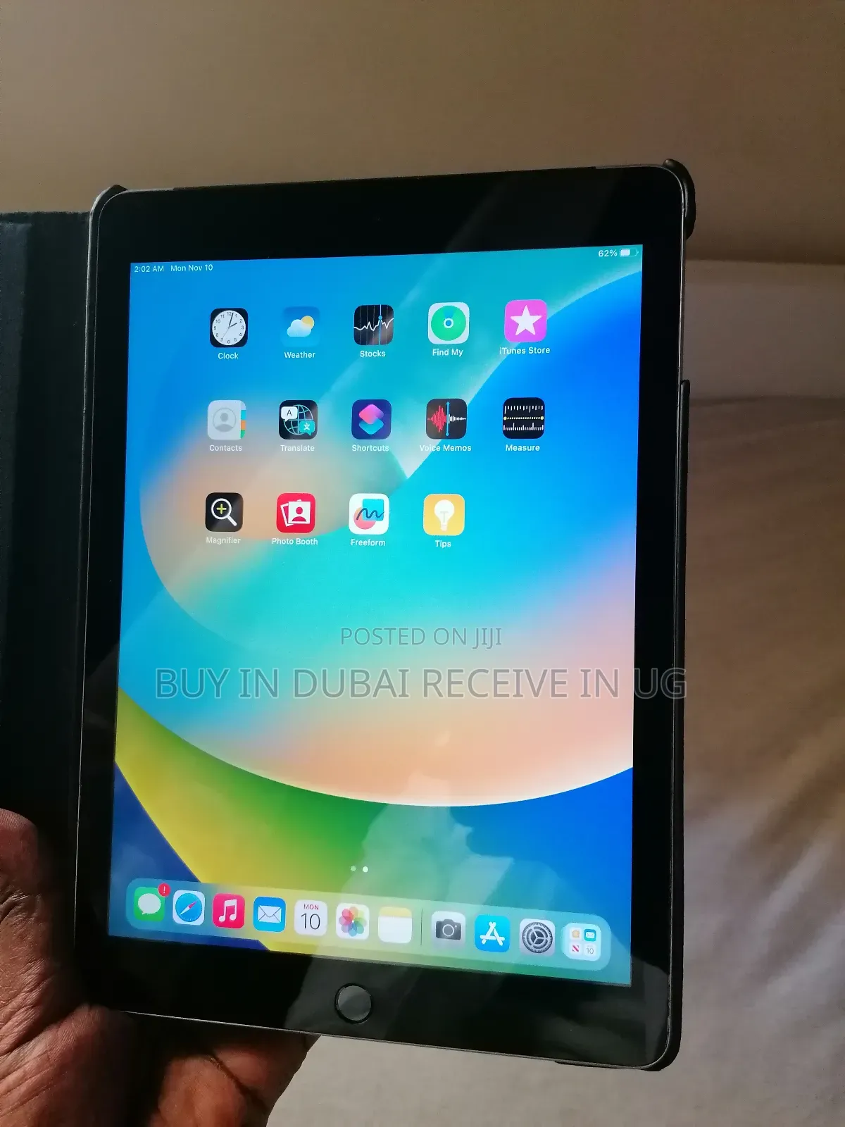 Apple iPad 5 (2022) 4 GB Silver