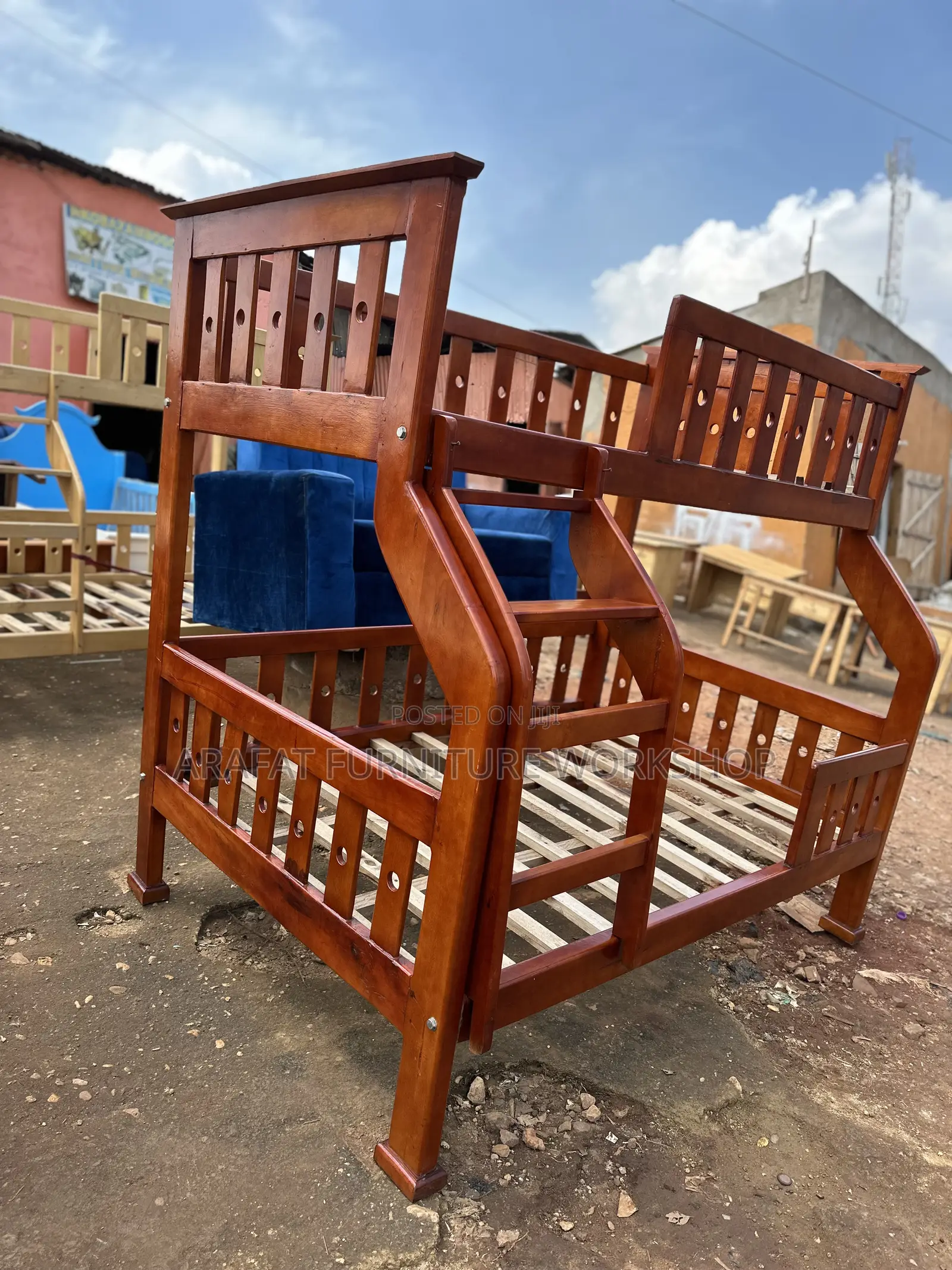 Bending Double Decker Bed