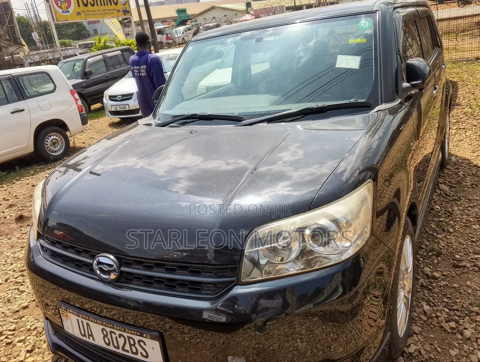 Toyota Corolla Rumion Hatchback 1.8 AWD 2011 Black