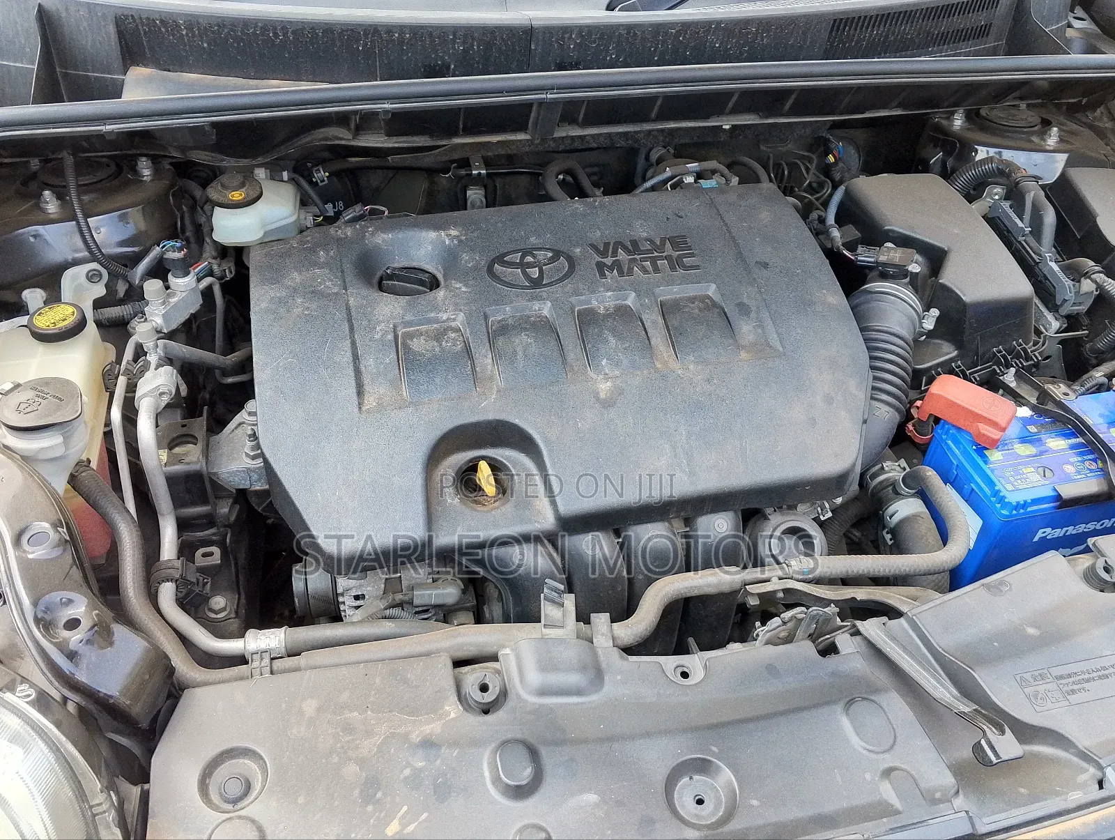 Toyota Corolla Rumion Hatchback 1.8 AWD 2011 Black