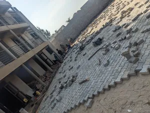 Laying and Construction of Pavers