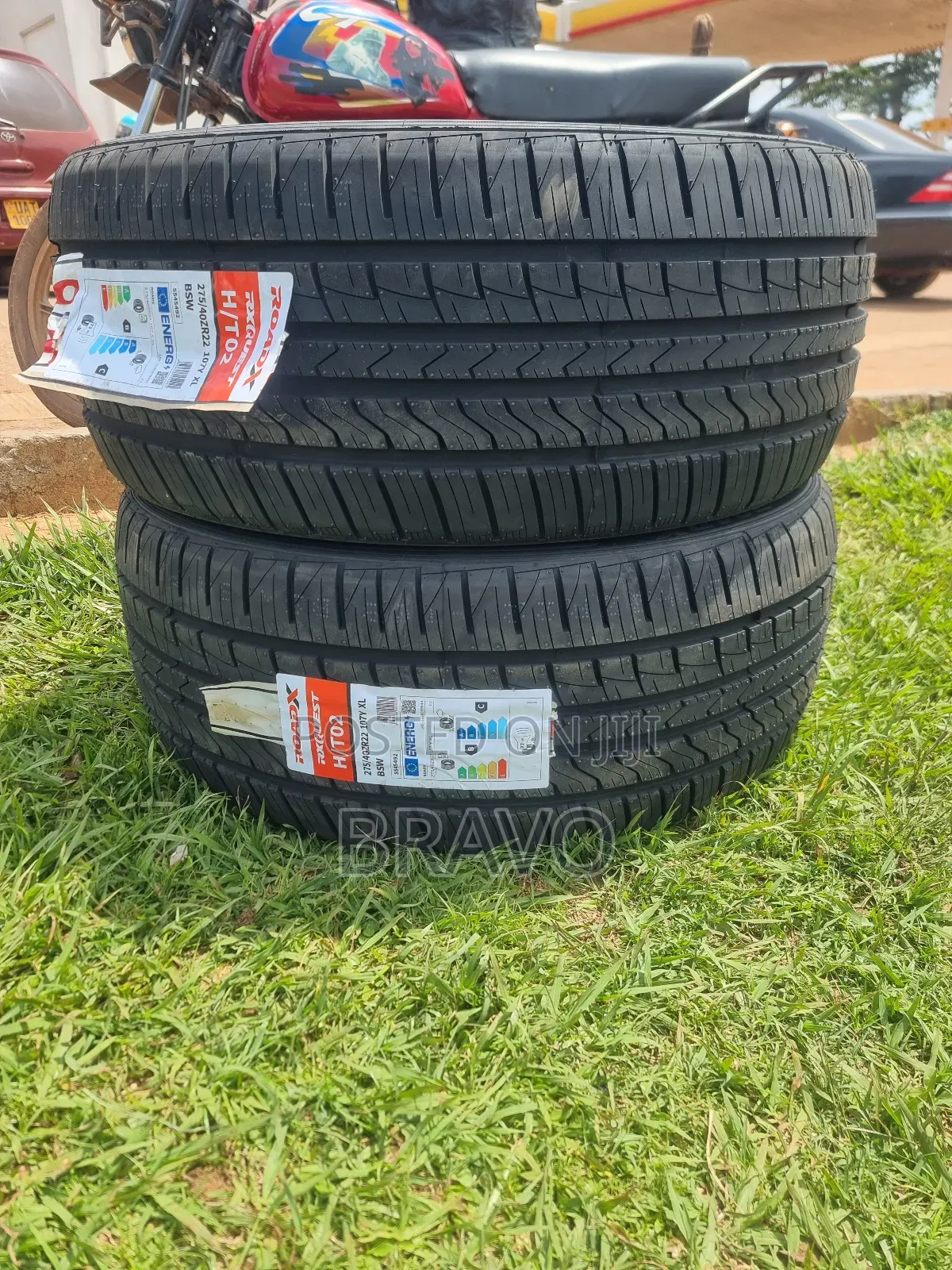 275/40r22 Roadx Tires for Range Rover, Jeep