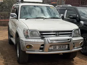 Toyota Land Cruiser 2000 Silver