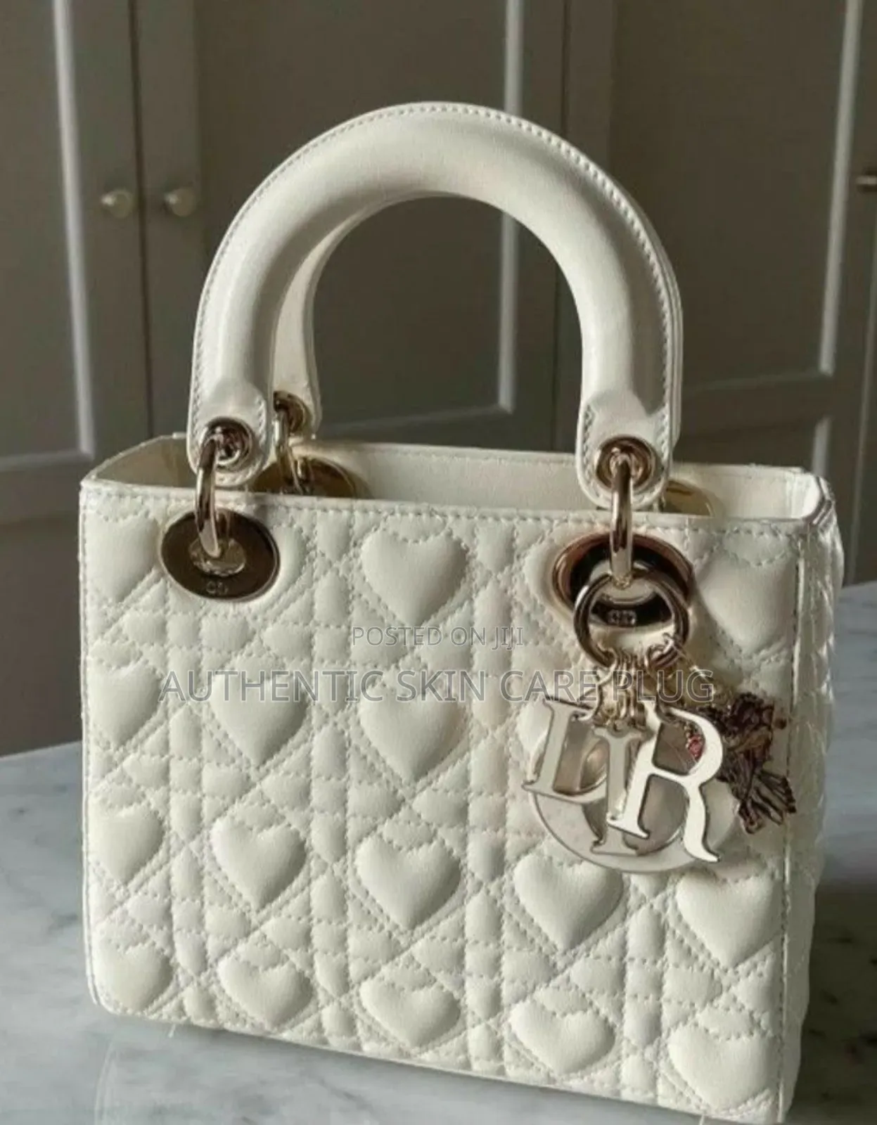 Christian Dior Cannage Luxury Bag M0505