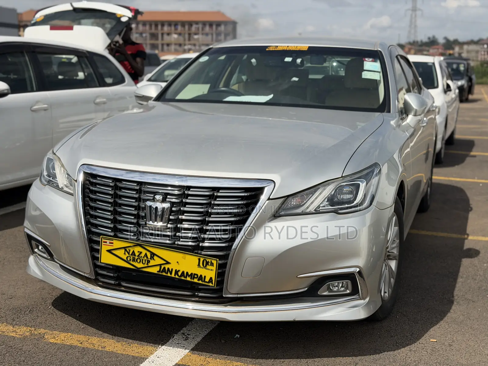 Toyota Crown Majesta 2015 Silver