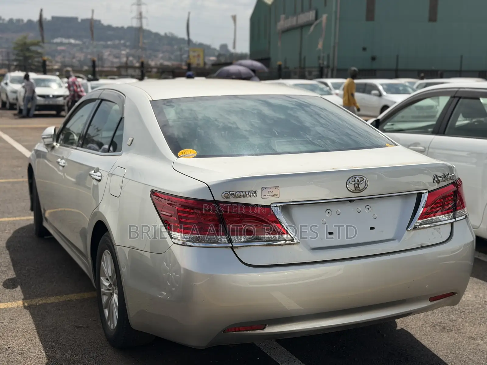 Toyota Crown Majesta 2015 Silver