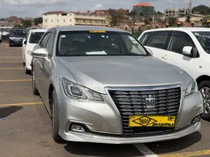 Toyota Crown Majesta 2015 Silver
