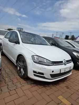 Volkswagen Golf GTI S 4-Door 2016 White