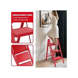 3-Step Folding Ladder With Anti-Slip Design