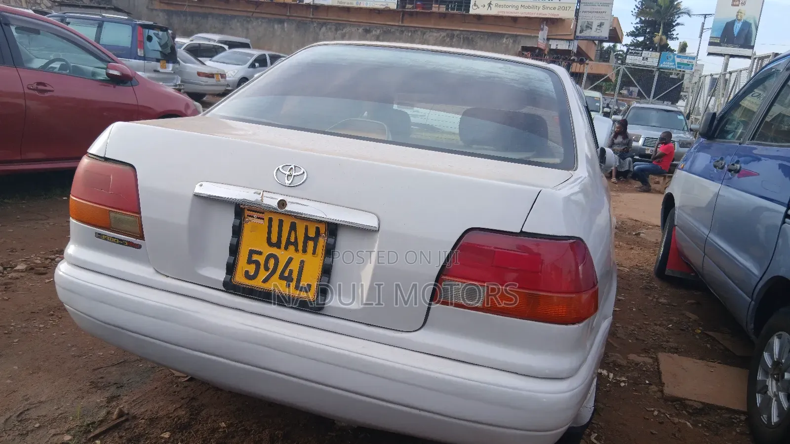 Toyota Corolla II 1999 White
