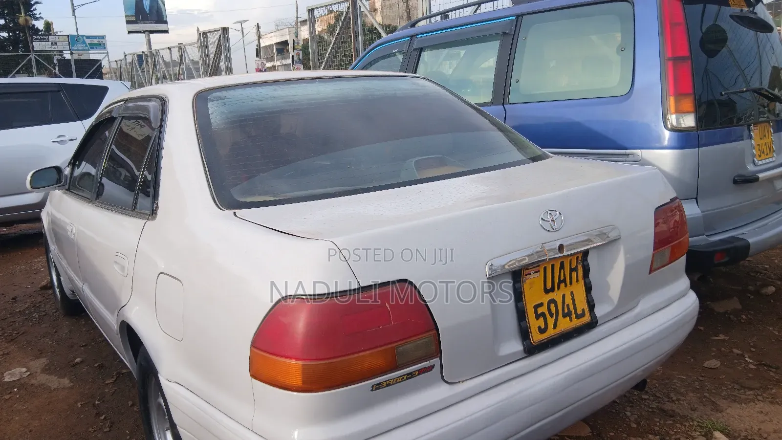 Toyota Corolla II 1999 White