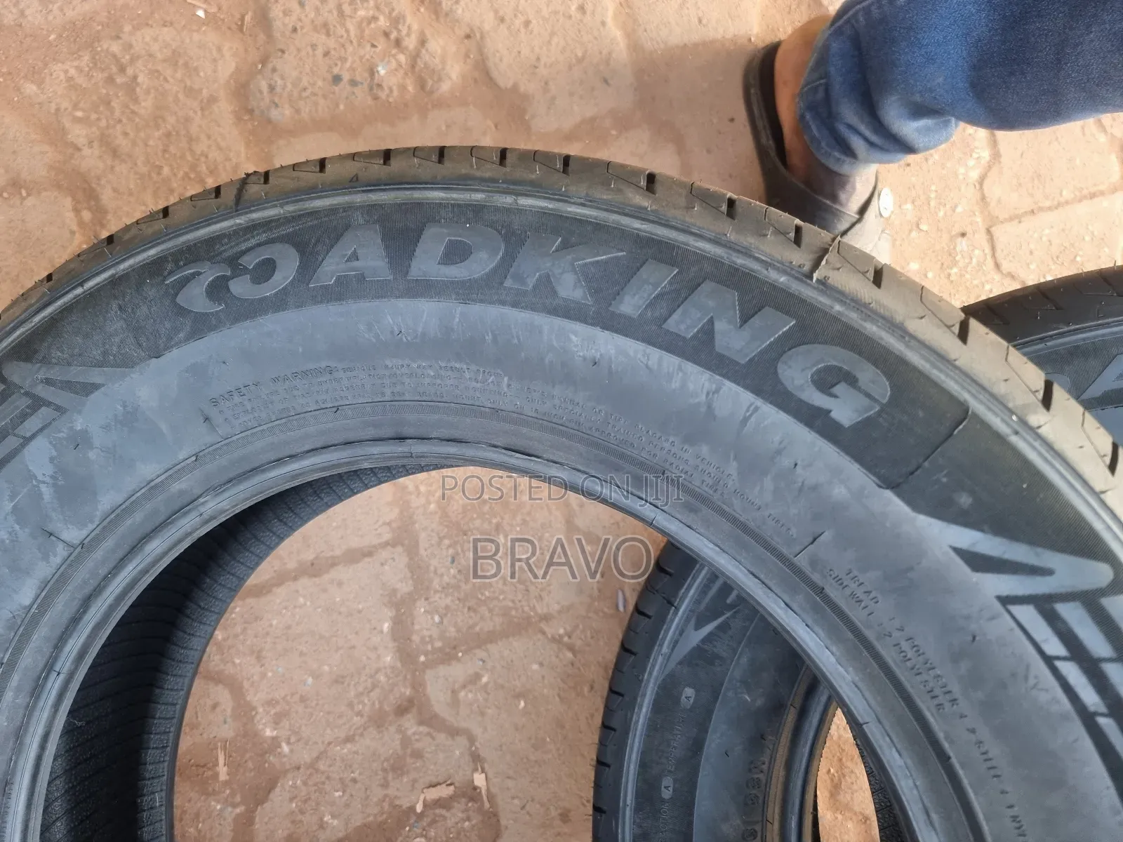 215/65r16 Road King Tyres for Noah, Alphard.