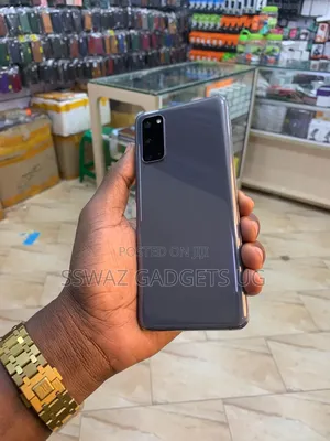 Samsung Galaxy S20 128 GB Gray