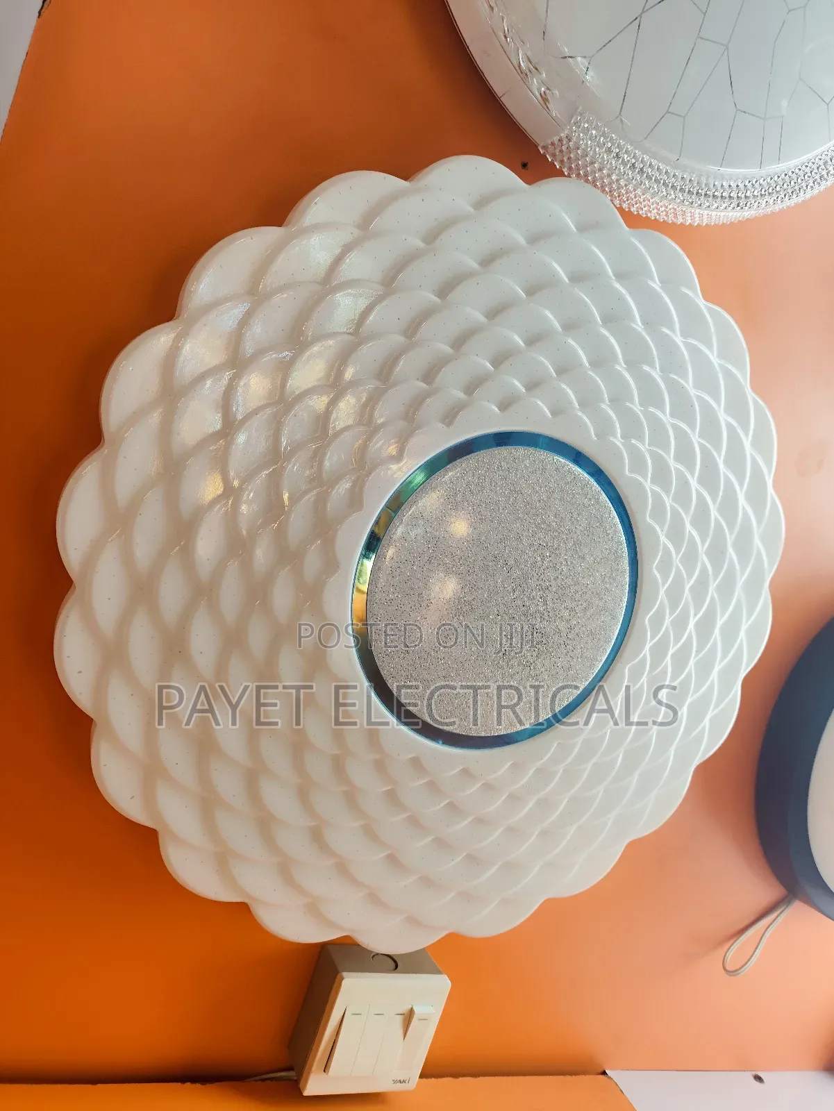 Big Size Colour Changing Center Light