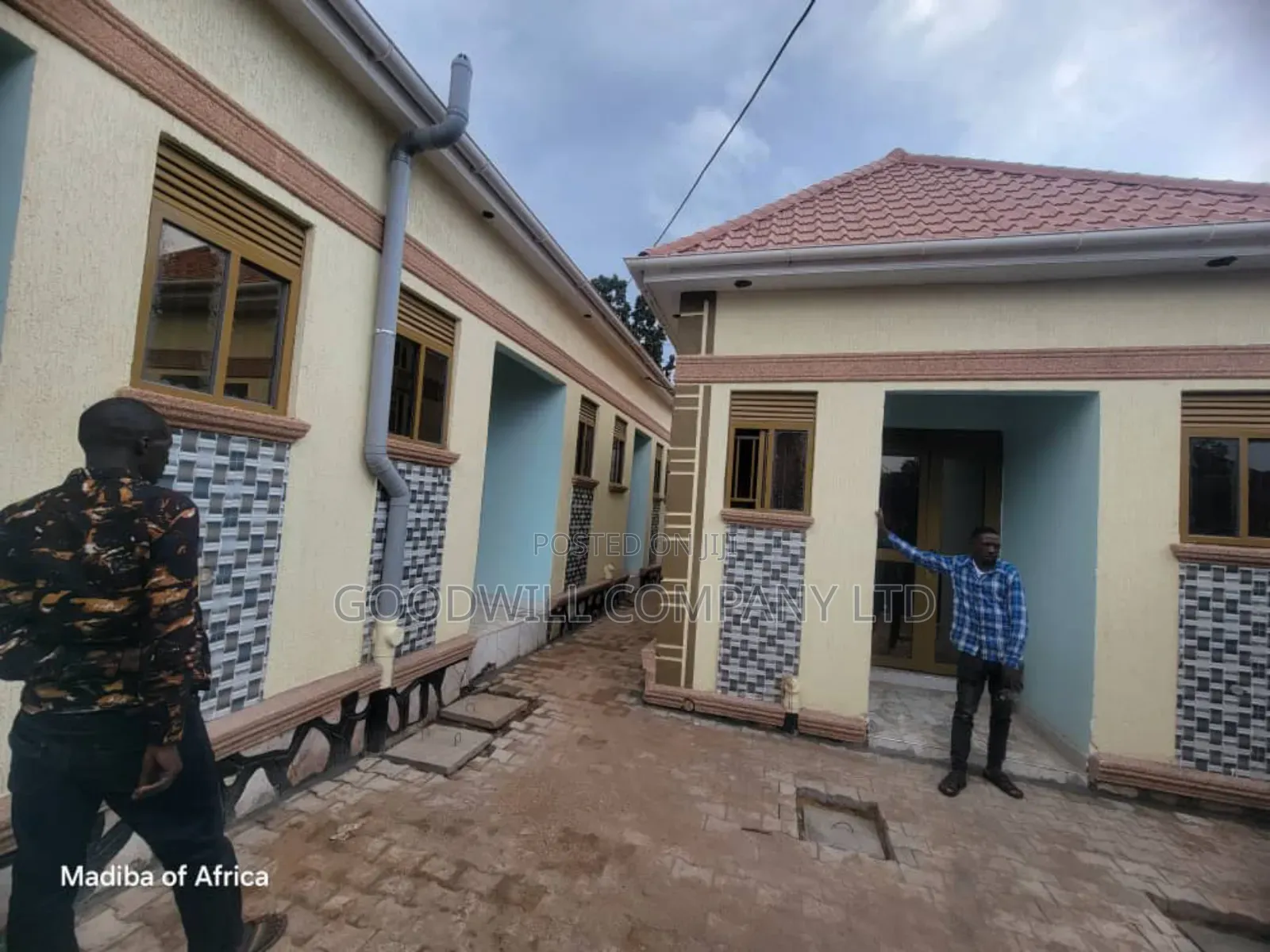 2bdrm Room & Parlour in Mengo, Central Division for sale