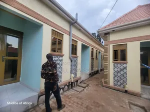 2bdrm Room & Parlour in Mengo, Central Division for sale
