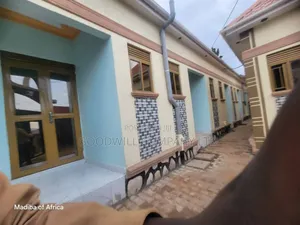 2bdrm Room & Parlour in Mengo, Central Division for sale