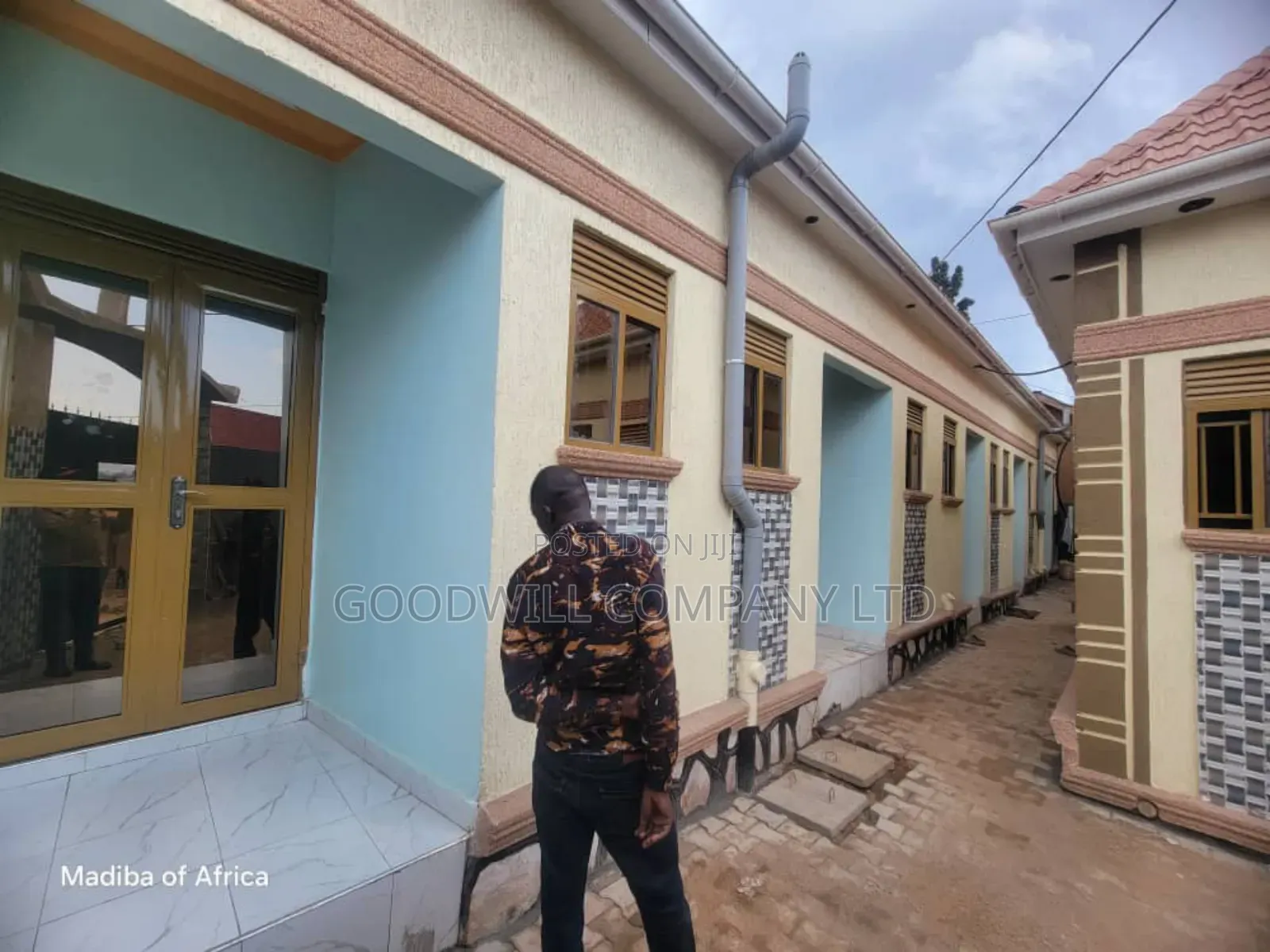 2bdrm Room & Parlour in Mengo, Central Division for sale