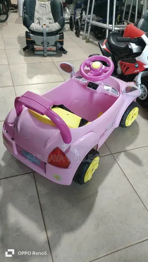 Peppa Pig Pink, Battery-Operated Ride-on Toy Car. 2-4 Years, Uk Used.