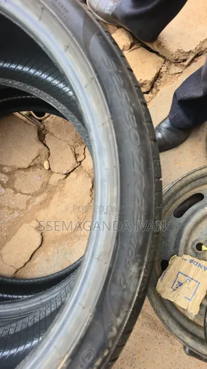 325/30r23 Pirelli Foreign Used Tyres