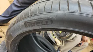 325/30r23 Pirelli Foreign Used Tyres