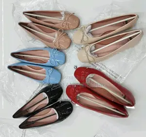Ladies Easy to Clean Pumps