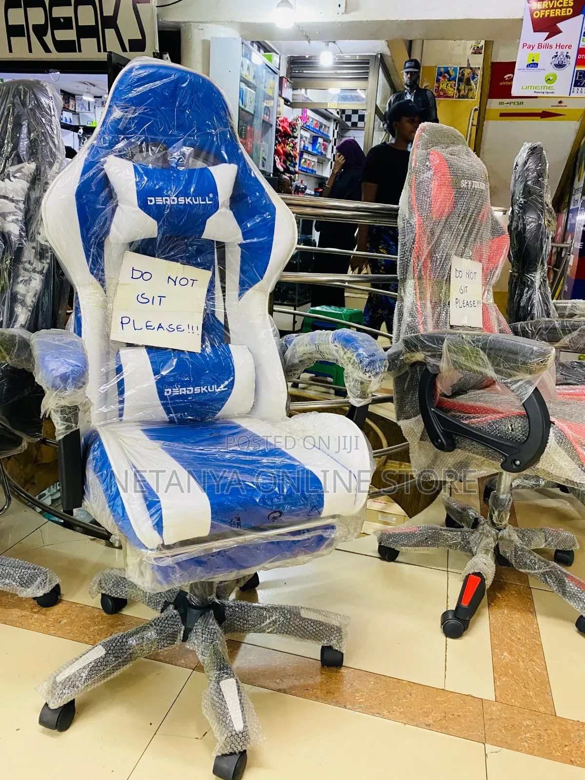 Ergonomic Gaming Chair With Foot Rest