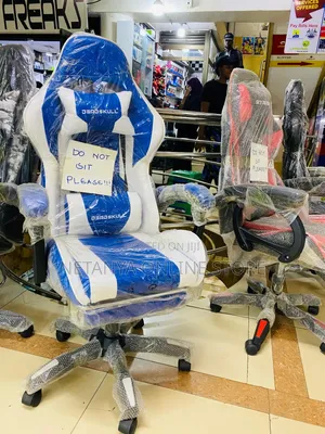 Ergonomic Gaming Chair With Foot Rest