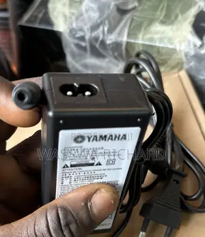 Pa 300c Keyboard Adapter 16v Yamaha