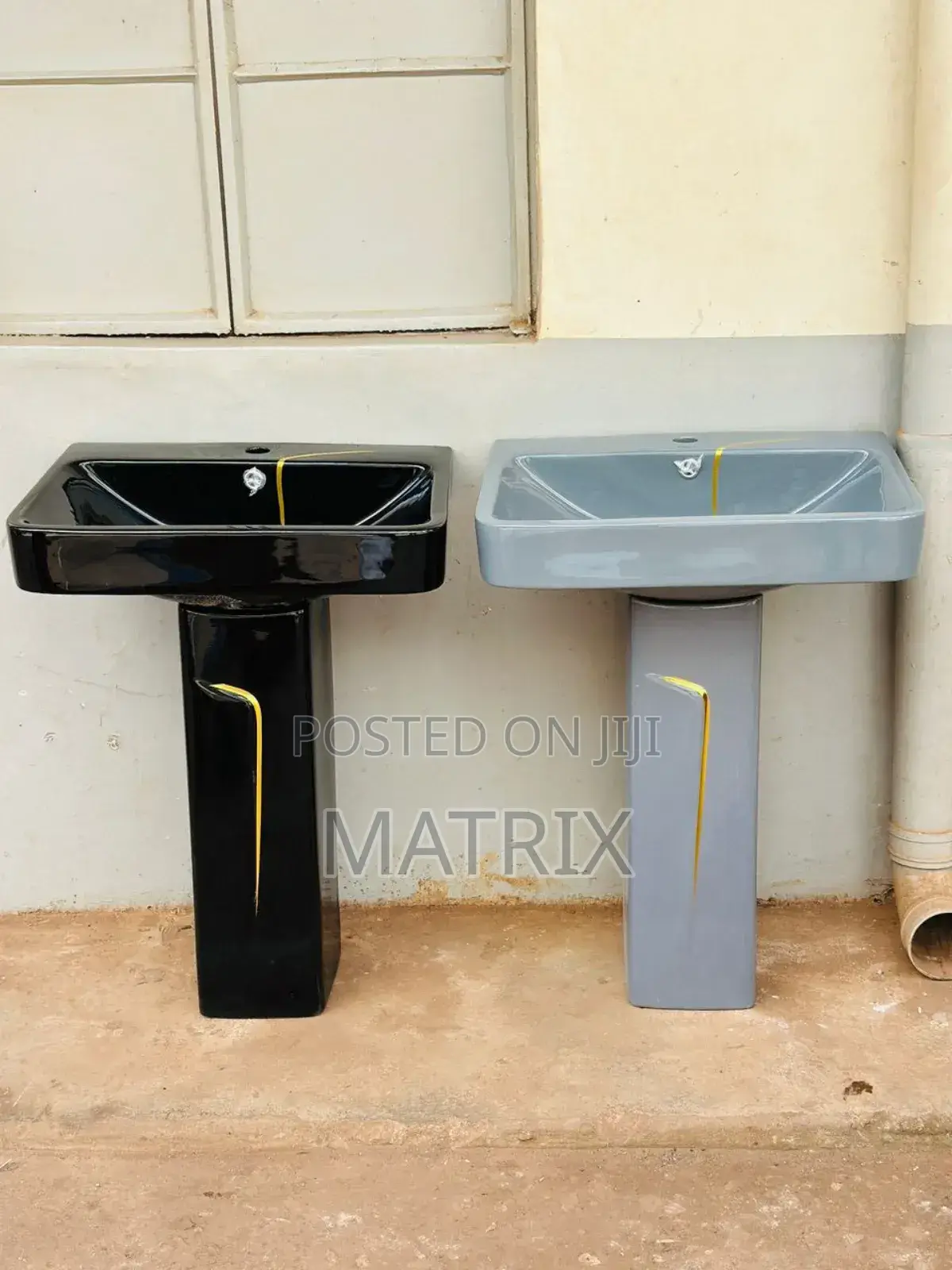 Hand Wash Basin With Pedestal