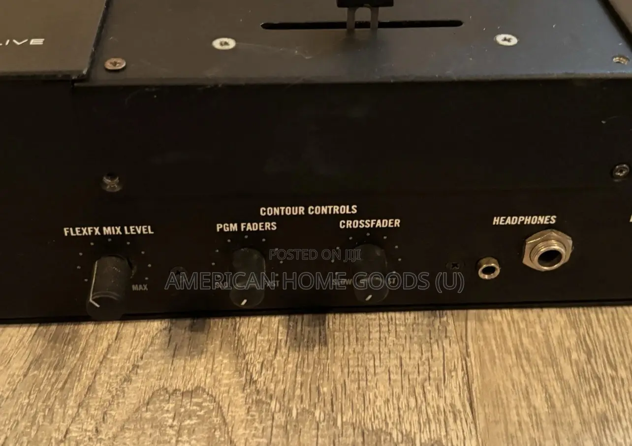 Rane 68 Sixty Eight 4 Channel Serato Dj Mixer With Dual Usb/Mic Ports.
