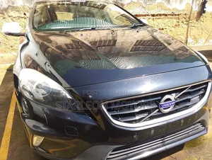 Volvo V40 2014 Black
